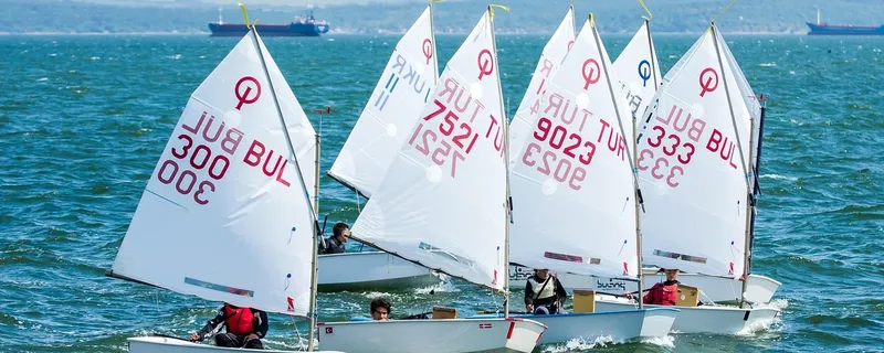Éxito de los piragüistas de San Pedro en el Campeonato de España de fondo