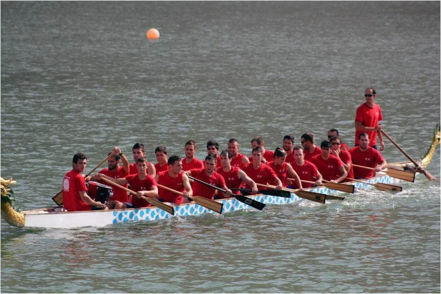 Equipo Dragon Boat A. D. Pinatarense 2012