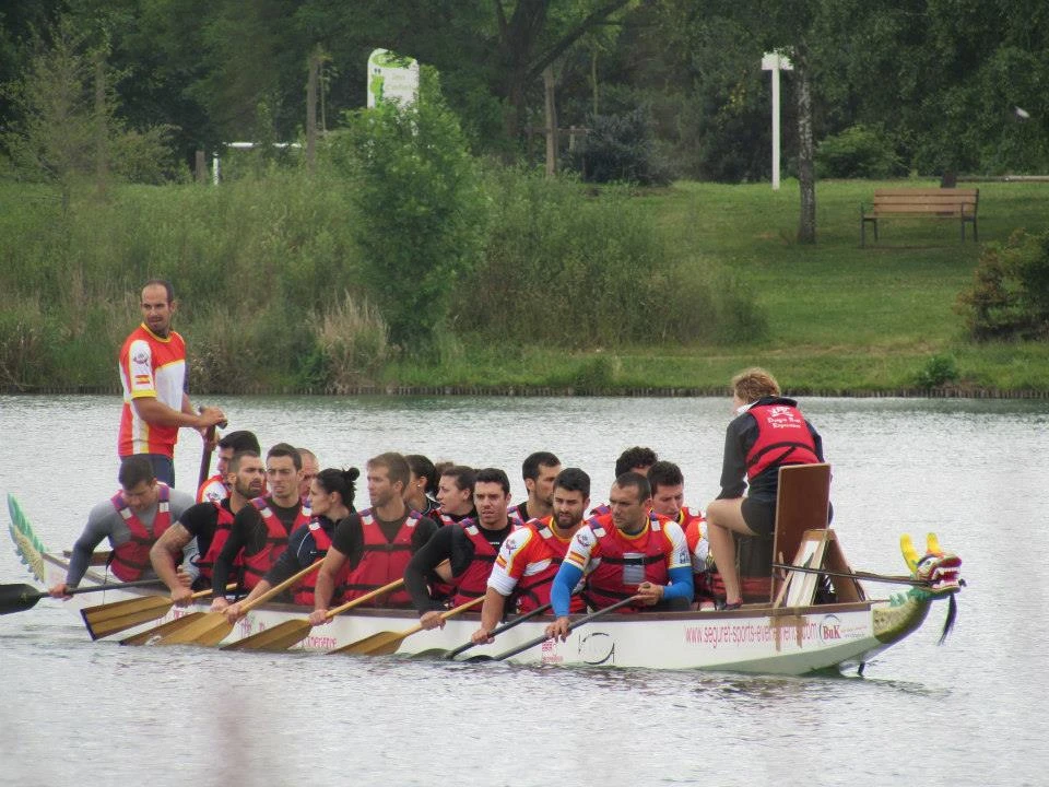 10428089_415636185246162_6331940114899411231_n